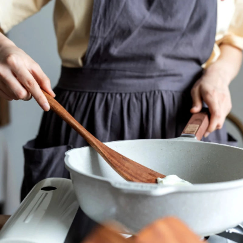 Conjunto de utensílios de cozinha de madeira Conjunto de espátula e colher para salada Conjunto de colher para mexer Conjunto de cozinha para assar com balde de armazenamento